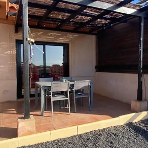 Casita Mae: Chill&enjoy In Majanicho. Сasa de vacaciones
